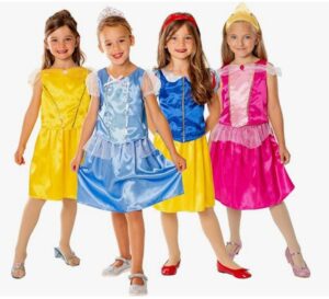 👸🏻 Baúl de disfraces de princesas Disney para talla 4-6 años. Incluye 3 faldas, 4 tops, 1 par de zapatos y accesorios.