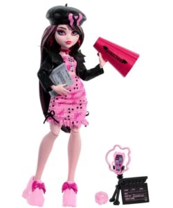 🥰 Monster High. Muñeca Draculaura directora de cine con complementos.