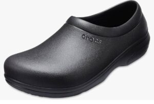 Crocs cerradas