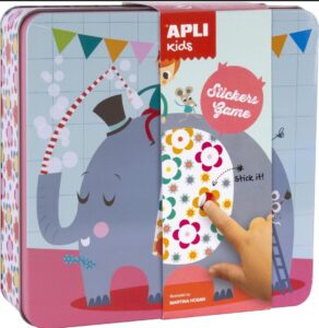 🐟 Juego de pegatinas Apli Kids diseñado por Martina Hogan