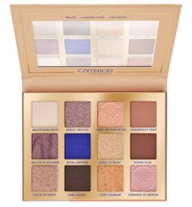 ❤️ Catrice Wonder Woman. Paleta de sombras con buen pigmento.
